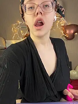 PollyVinice online show from 02.18.26