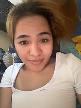 Snapshot of CelestineRosell chatting on 10.17.25 CelestineRosell online show from 10.17.25