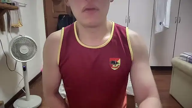 Passionatetwink2 online show from 09.13.25