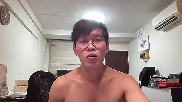 Snapshot of Passionatetwink2 chatting on 07.28.26 Passionatetwink2 online show from 07.28.26