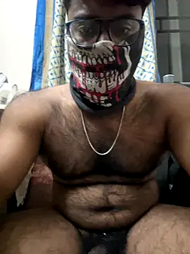 Snapshot of DJLOVE280825 chatting on 12.23.25 DJLOVE280825 online show from 12.23.25