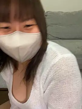 xxx yuna xxx online show from 10.30.25