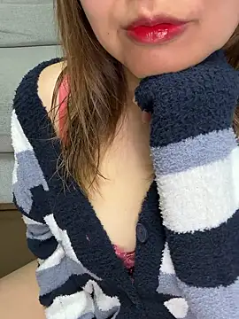 xxx yuna xxx online show from 12.13.25