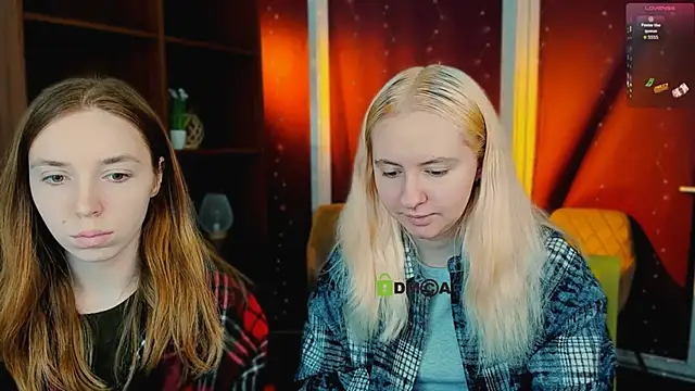 mila glow1 online show from 03.19.26