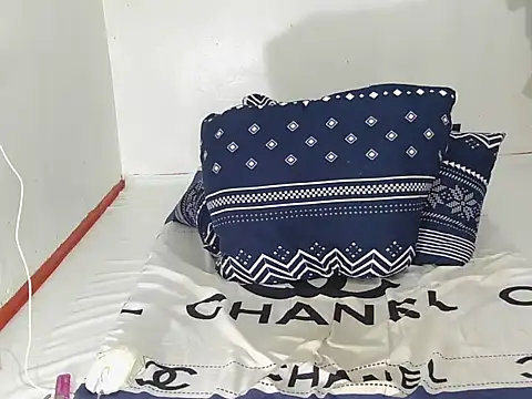 angelcum000 online show from 11.30.25