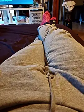 Snapshot of Horny_mummy chatting on 01.11.26 Horny mummy online show from 01.11.26