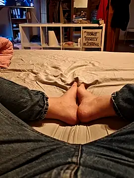 Snapshot of Horny_mummy chatting on 02.12.26 Horny mummy online show from 02.12.26