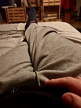 Snapshot of Horny_mummy chatting on 03.03.26 Horny mummy online show from 03.03.26