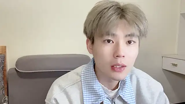 xiaoyang5200 online show from 01.18.26