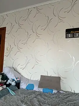 LunaMillie online show from 03.13.26