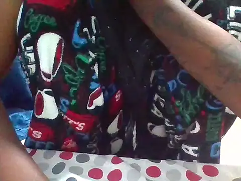 Snapshot of chocolatebarbiee chatting on 09.18.25 chocolatebarbiee online show from 09.18.25