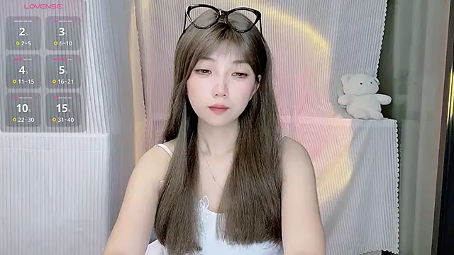 Janisa  PZ online show from 10.02.25