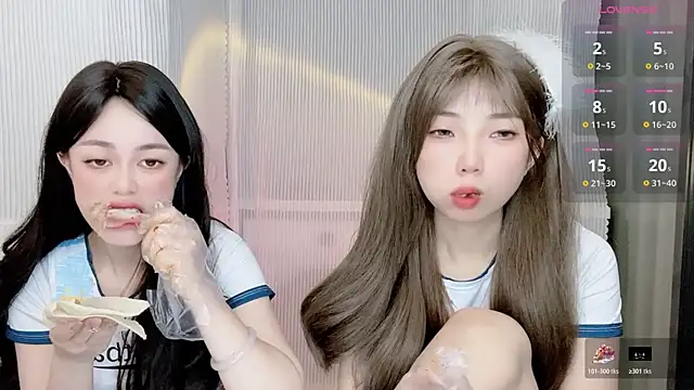 Janisa  PZ online show from 11.04.25