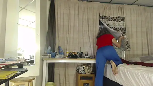 Snapshot of ANALTRAINING4U2 chatting on 09.19.25 ANALTRAINING4U2 online show from 09.19.25