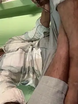 Snapshot of uniquesexyboy5689 chatting on 11.11.25 uniquesexyboy5689 online show from 11.11.25