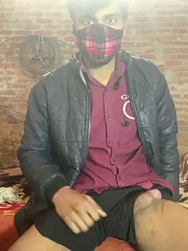 Snapshot of uniquesexyboy5689 chatting on 01.12.26 uniquesexyboy5689 online show from 01.12.26