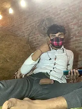 Snapshot of uniquesexyboy5689 chatting on 01.18.26 uniquesexyboy5689 online show from 01.18.26