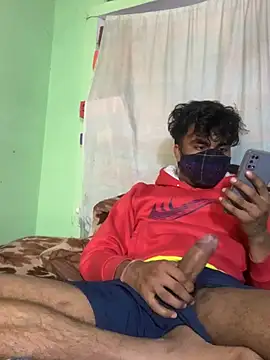 Snapshot of uniquesexyboy5689 chatting on 02.19.26 uniquesexyboy5689 online show from 02.19.26