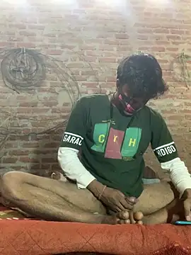 Snapshot of uniquesexyboy5689 chatting on 03.03.26 uniquesexyboy5689 online show from 03.03.26