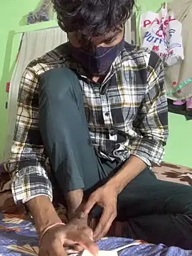 Snapshot of uniquesexyboy5689 chatting on 03.07.26 uniquesexyboy5689 online show from 03.07.26