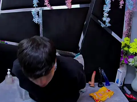 Snapshot of Bruno_Cruzz chatting on 02.05.26 Bruno Cruzz online show from 02.05.26