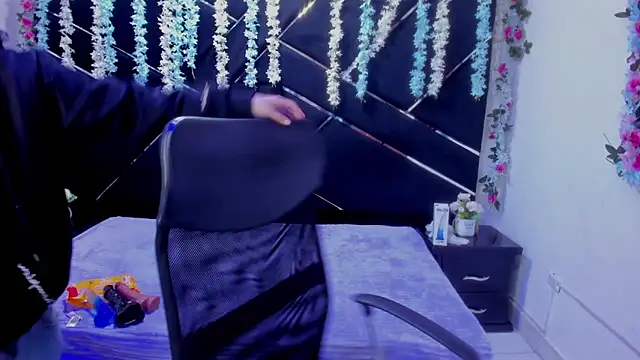 Snapshot of Bruno_Cruzz chatting on 02.10.26 Bruno Cruzz online show from 02.10.26