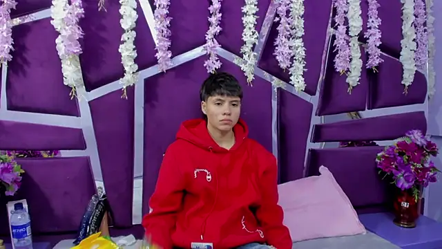 Snapshot of Bruno_Cruzz chatting on 02.20.26 Bruno Cruzz online show from 02.20.26