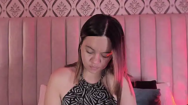 Sky Junne online show from 02.25.26