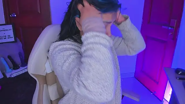 Snapshot of sophiievv chatting on 02.05.26 sophiievv online show from 02.05.26