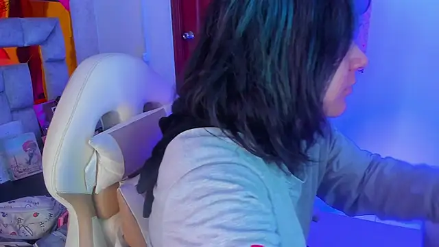 Snapshot of sophiievv chatting on 02.23.26 sophiievv online show from 02.23.26