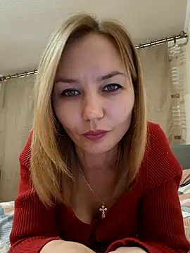 VeroLoverx online show from 10.15.25