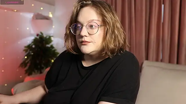 Snapshot of Alissa_S chatting on 03.01.25 Alissa S online show from 03.01.25