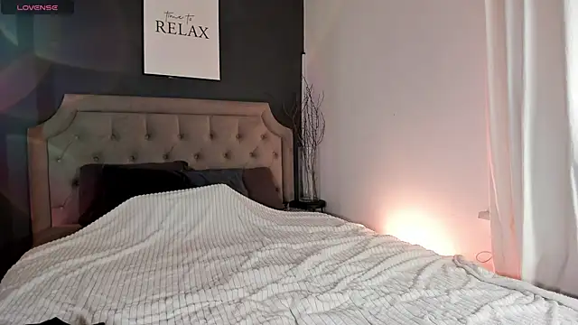 Snapshot of Alissa_S chatting on 11.09.25 Alissa S online show from 11.09.25