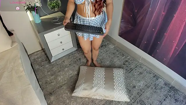Snapshot of MilaGrace1 chatting on 09.28.25 MilaGrace1 online show from 09.28.25