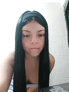 Snapshot of LunaJacobs chatting on 11.01.25 LunaJacobs online show from 11.01.25