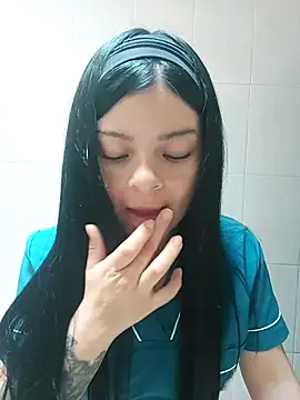 LunaJacobs online show from 04.30.26