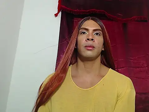 Coral Santana x online show from 12.16.25