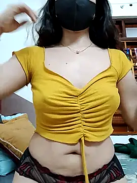 Snapshot of MaryyLy chatting on 09.28.25 MaryyLy online show from 09.28.25