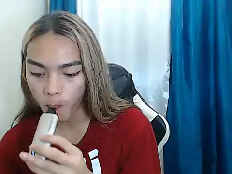 Snapshot of Bad_angelxx chatting on 04.03.26 Bad angelxx online show from 04.03.26