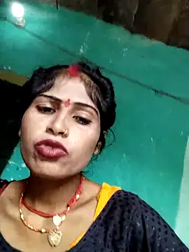 Snapshot of Susila_ji chatting on 09.11.25 Susila ji online show from 09.11.25
