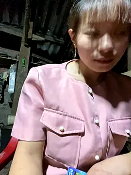 Mai bb online show from 10.31.25