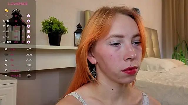 JuliannaWenger online show from 09.21.25