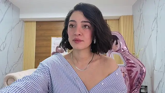 sara lopez s online show from 04.27.26