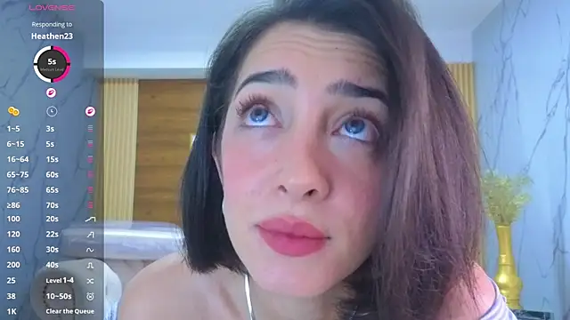 Snapshot of sara_lopez_s chatting on 07.13.26 sara lopez s online show from 07.13.26