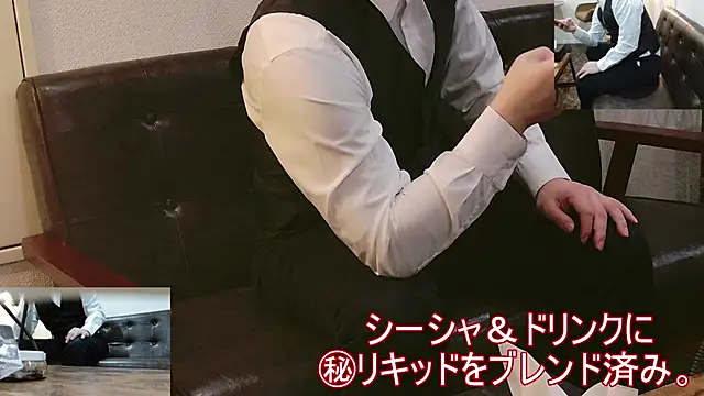 Snapshot of Bar_muscle chatting on 12.22.25 Bar muscle online show from 12.22.25