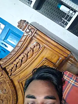 BustyBanuu online show from 10.28.25