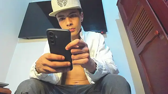 Master liam00 online show from 11.26.25