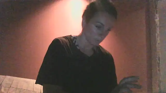 Justnani001 online show from 09.18.25