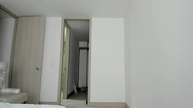 Snapshot of Meganbelford1 chatting on 11.09.25 Meganbelford1 online show from 11.09.25