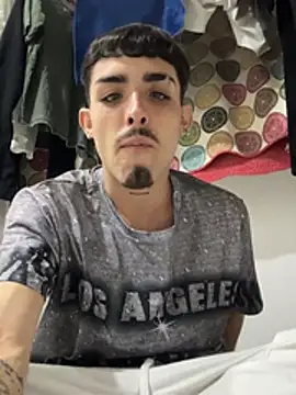 Snapshot of NikoStone_ chatting on 02.18.26 NikoStone online show from 02.18.26